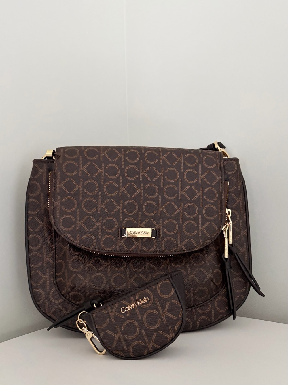 Calvin Klein Brown Monogram Crossbody Bag - Picture 2 of 6